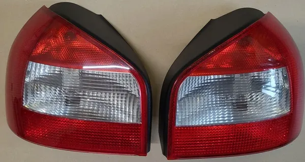 Luz trasera completa izquierda derecha Audi A3 8L Lift OE image 4