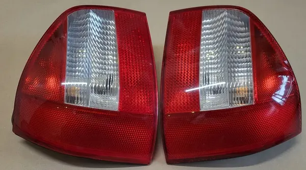 Luz trasera completa izquierda derecha Audi A3 8L Lift OE image 5