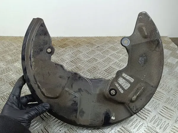 Protetor de freio dianteiro Subaru Outback 2017 image 2