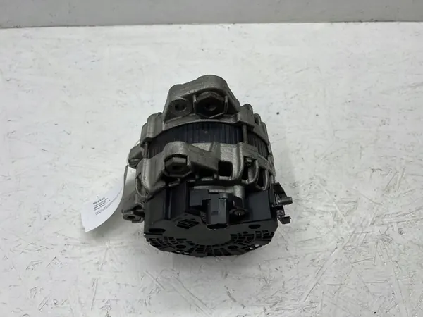 Volvo V40 2016 Generaattori OEM 31489212 image 7