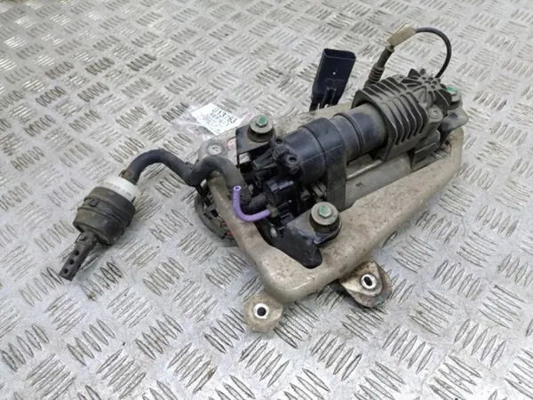 Tesla Model S Luftfederung Kompressor OEM Wrakowisko-13763- image 2