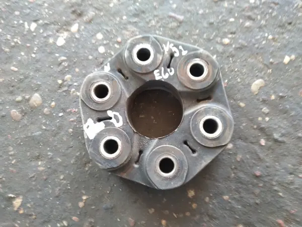 BMW E60 Kardanwellenkupplung OEM 6962722 - Gebraucht image 2