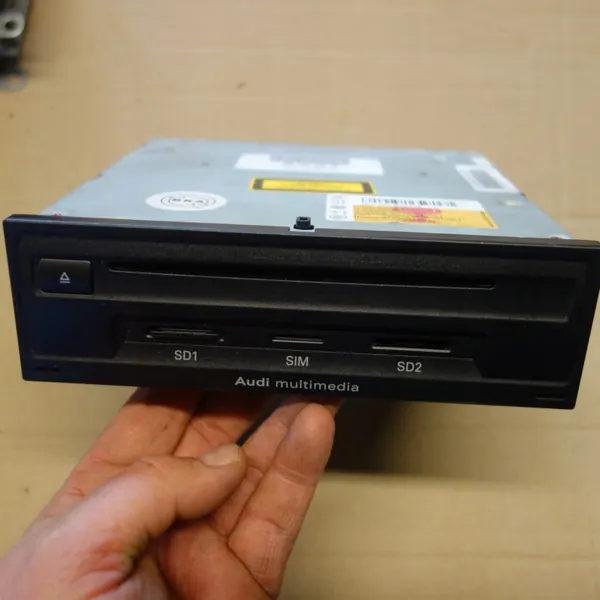 Unité MMI Audi OEM 4E0035670C - Lecteur CD/SD/SIM image 2
