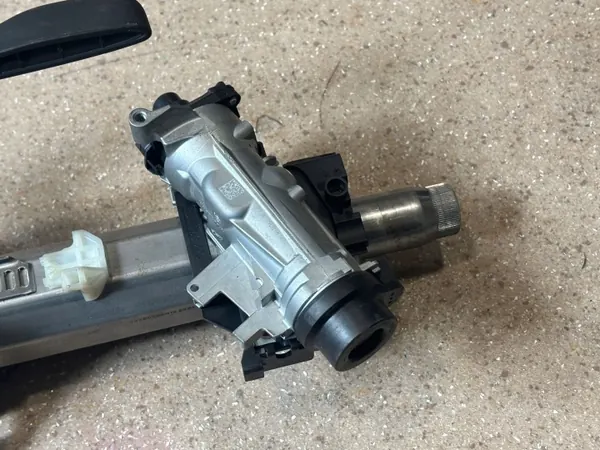 Stuurkolomas OEM 5Q1419502BA voor Seat Leon image 4