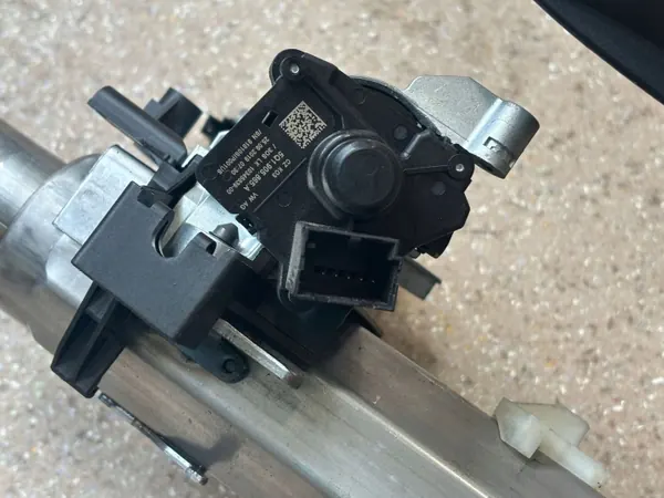 Stuurkolomas OEM 5Q1419502BA voor Seat Leon image 5
