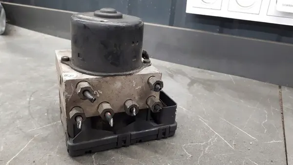 Bomba ABS Chrysler Voyager IV 2.8 CRD OEM P04721427AK image 7