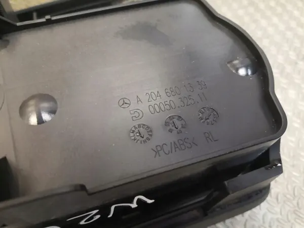 Mittkonsol armstöd Mercedes C W204 OEM 2046801339 image 4