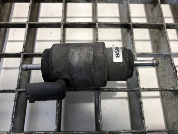 Webasto polttoainepumppu OEM 2085242 Scania L,P,G,R,S image 3