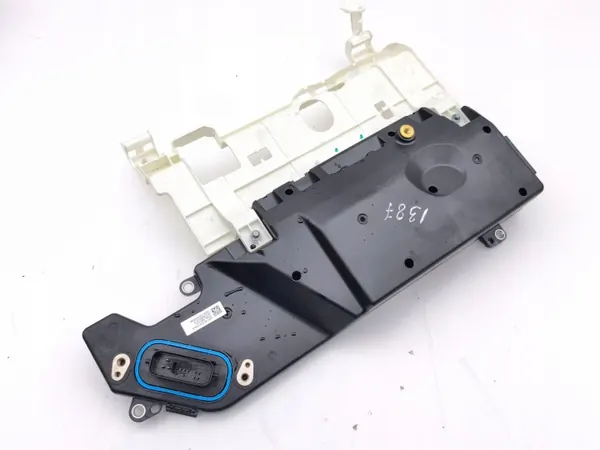 Module de contrôle batterie Tesla Model Y OEM 110639451P image 3