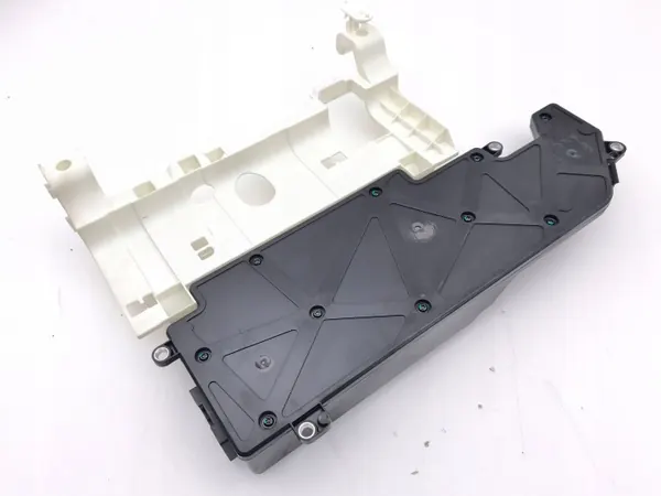 Module de contrôle batterie Tesla Model Y OEM 110639451P image 7
