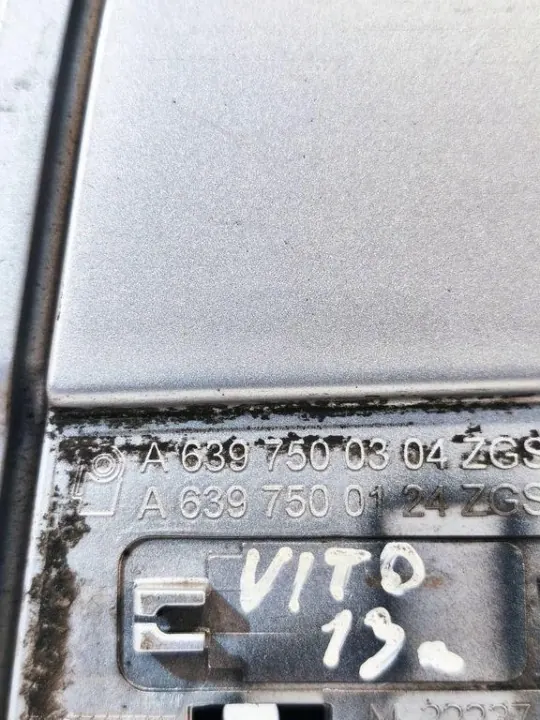Motor de tapa de combustible OEM A6397500304 Mercedes image 3