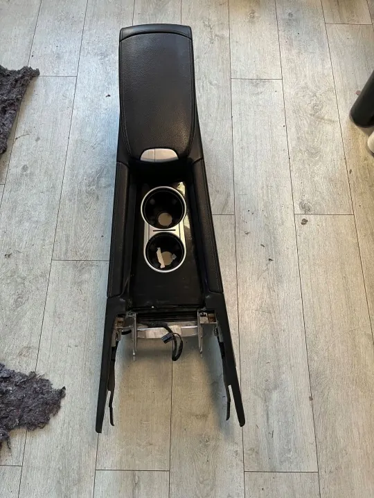 Accoudoir Mercedes-Benz ML W164 Console Centrale OEM 6185 image 2