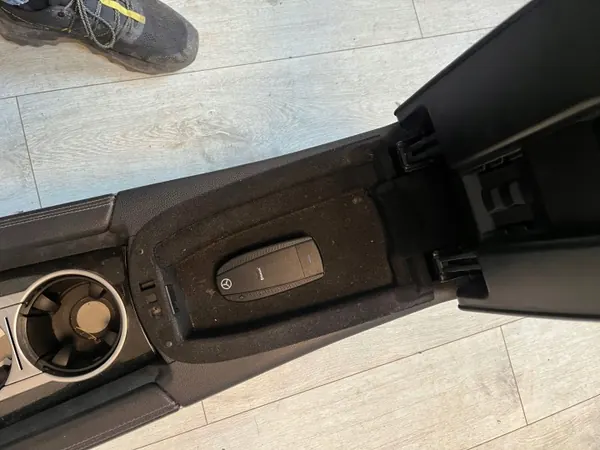 Accoudoir Mercedes-Benz ML W164 Console Centrale OEM 6185 image 5