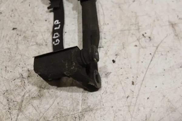 Support d'étrier de frein gauche avant GD Subaru Impreza II image 3