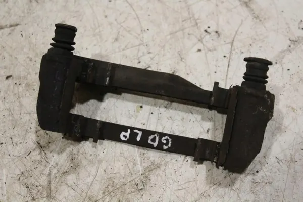 Support d'étrier de frein gauche avant GD Subaru Impreza II image 4