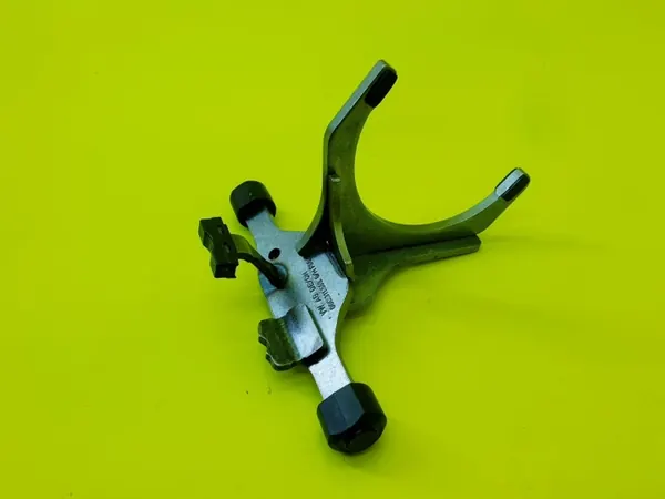 Fourchette de boîte OEM 0GC311559 pour Golf VII FL 2.0TSI image 2
