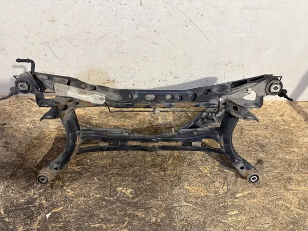 VW Passat B8 Achter Slee OEM 3Q0505235T image 2