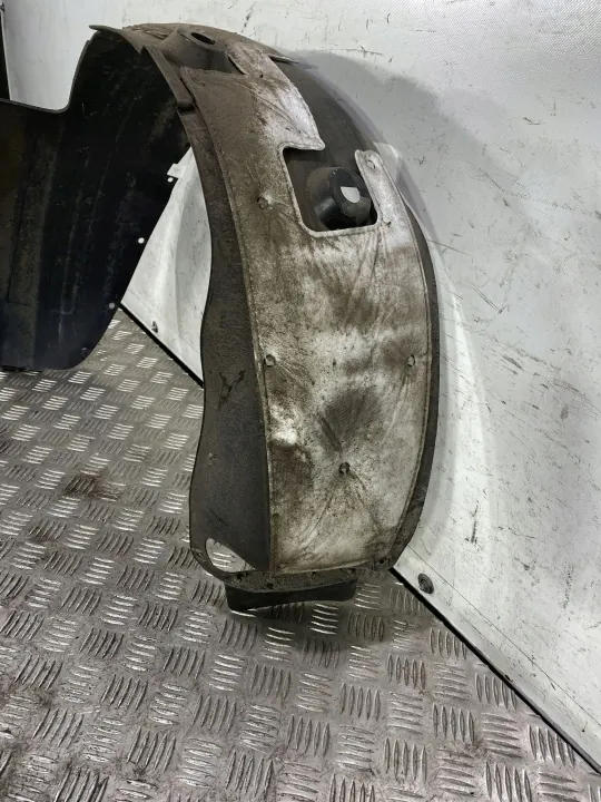 Arco de rueda trasero Kia Stonic OEM FBZ18320 Usado image 6
