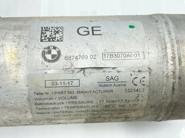 BMW Luftfederung Tank OEM 6874769 - Gebraucht image 4