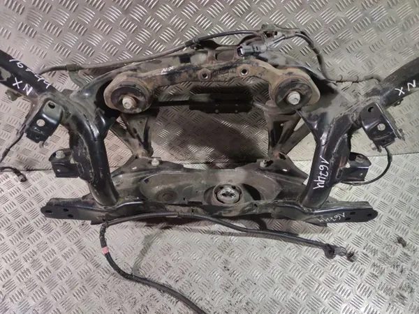 Cadre auxiliaire arrière Lexus NX 2016 OEM UTO16744 image 8
