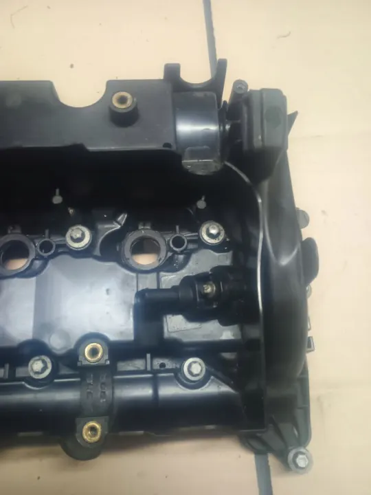 Couvercle de soupape BMW OEM 7797613 pour 2.0D N47 image 4