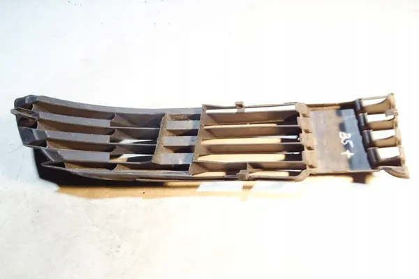 Griglia paraurti sinistra VW PASSAT B5 3B0853665H image 3