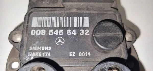 Ontstekingsmodule Mercedes-Benz E W124 image 2
