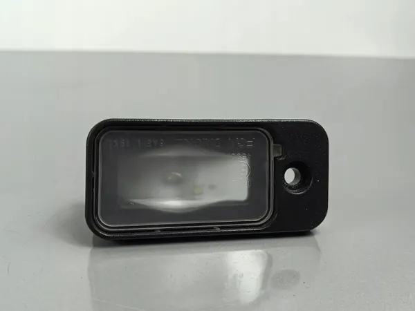 Jeep Cherokee kentekenplaatverlichting OEM 68365269AC image 2