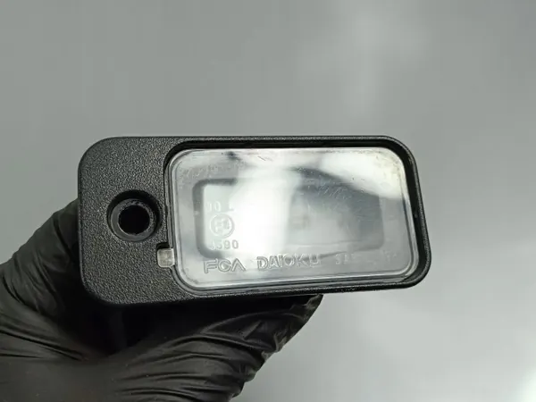 Jeep Cherokee kentekenplaatverlichting OEM 68365269AC image 4
