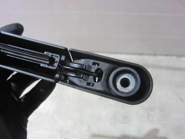BMW X3 G01 takasiipe OEM 61627407274 image 7