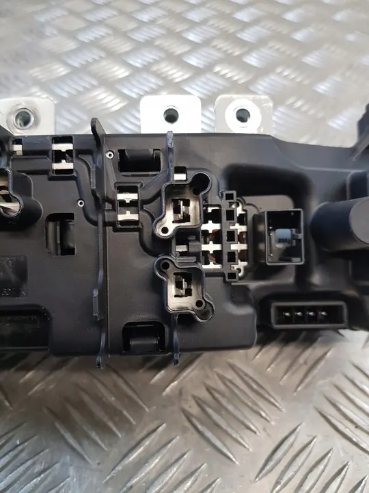 Relé de Tensão VW ID.3 ID3 0Z1915180B image 6