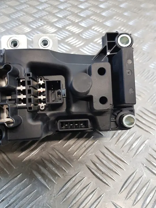 Relé de Tensão VW ID.3 ID3 0Z1915180B image 7