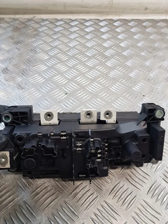 Relé de Tensão VW ID.3 ID3 0Z1915180B image 8