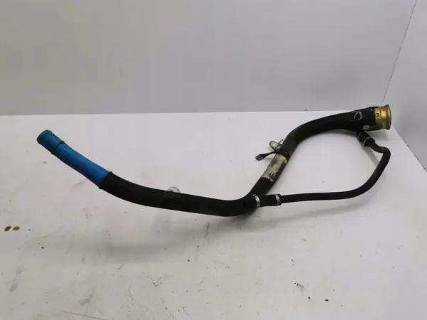 BMW X5 E53 2006 Tubo de Enchimento de Combustível OEM 7175082 image 2