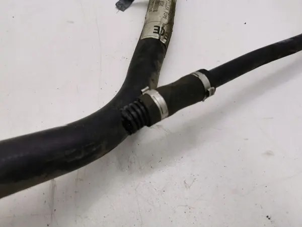 BMW X5 E53 2006 Tubo de Enchimento de Combustível OEM 7175082 image 6