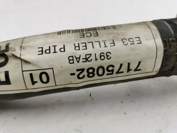 BMW X5 E53 2006 Tubo de Enchimento de Combustível OEM 7175082 image 7