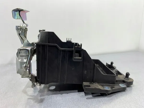 Base de batterie Mazda CX-3 OEM FBZ20387 - Occasion image 3