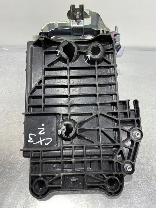 Base de batterie Mazda CX-3 OEM FBZ20387 - Occasion image 7