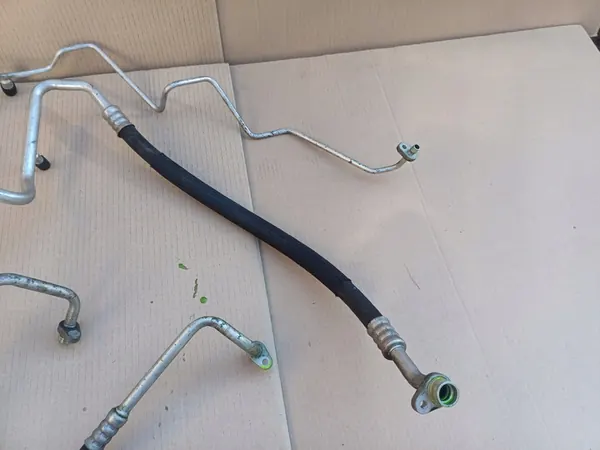 Ilmastointiputket 1.2 Renault Modus image 3