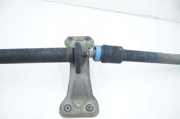 VOLVO XC70 AWD Drivaxel Skruvset 31256000 image 4