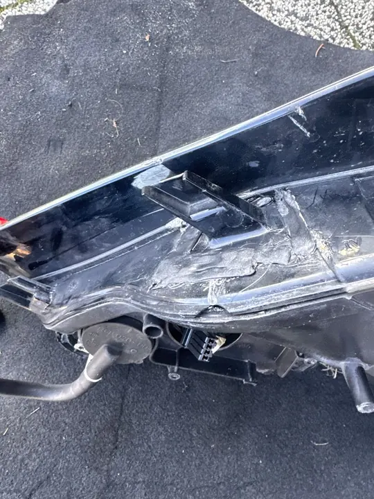 Faros izquierdo Audi A3 8V0941043L image 4