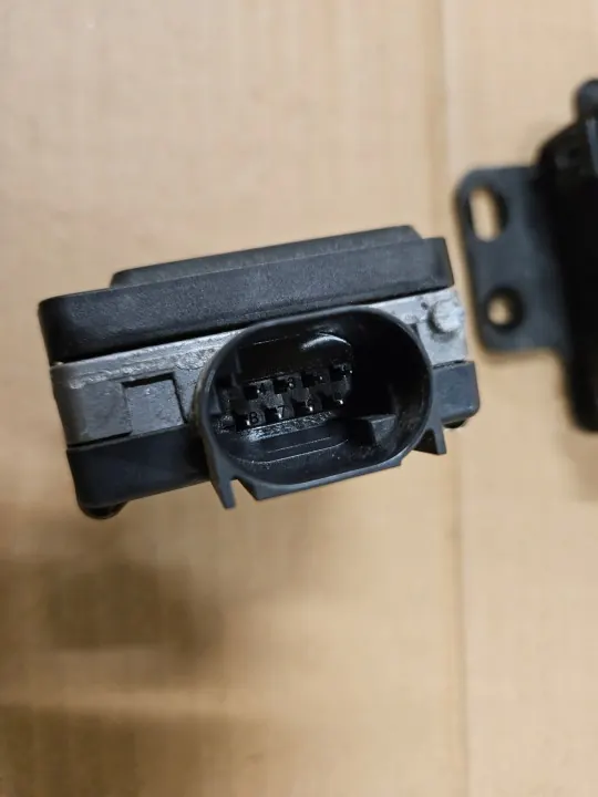 Sensor Radar ACC OEM 5A78599 para BMW Série 4 image 4