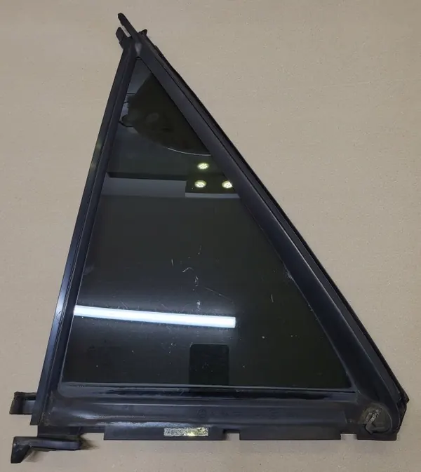 Vitre teintée gauche arrière OEM A1647302555 Mercedes ML image 2