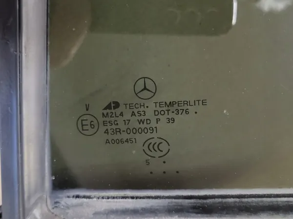 Vitre teintée gauche arrière OEM A1647302555 Mercedes ML image 5