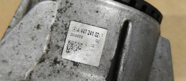 Support Moteur Gauche Mercedes Vito W447 2.2 CDI image 5