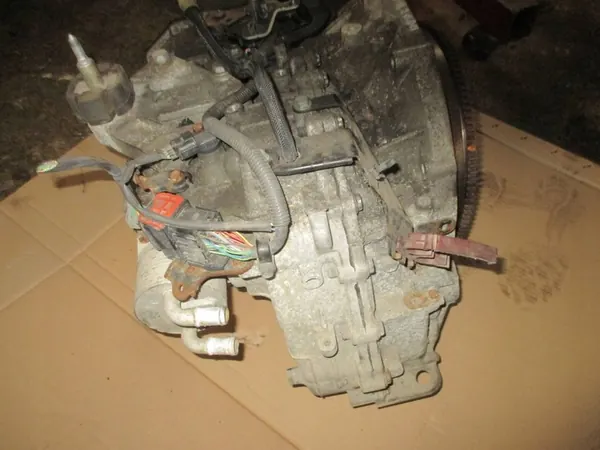 Renault Laguna III Vaihteisto 2.0L Diesel image 5