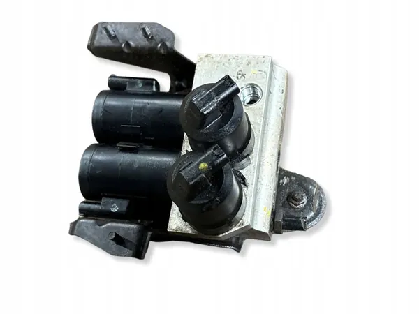Mercedes-Benz A2203280031 Luftfjädringsventilblock image 2