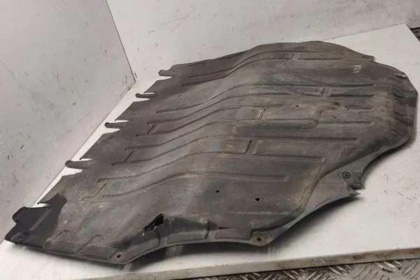 Moottorin kansi VW POLO 1.2L Diesel 2011 image 3