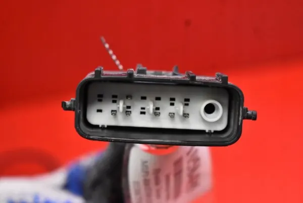 Framstötskådarsladd OEM 91890-N7030 Begagnad image 9