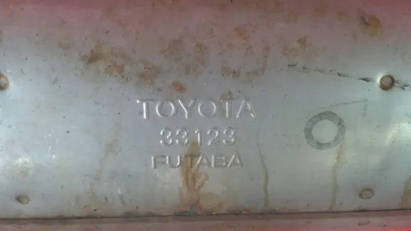 Lexus RX IV 2.0i 2021 takavaimennin OEM 33123 image 3
